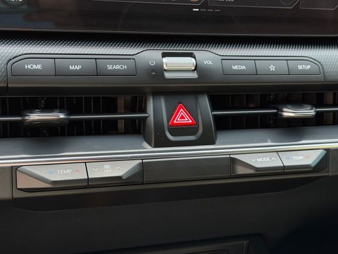 Used 2025 Kia K4 EX w/ GT-Line Sunroof Package FWD image 32