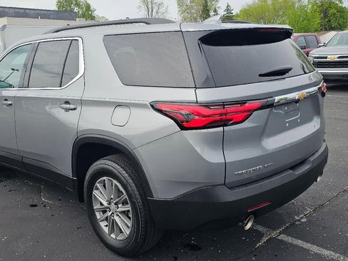 Used 2023 Chevrolet Traverse LT w/ LPO, Floor Liner Package AWD/4WD image 5