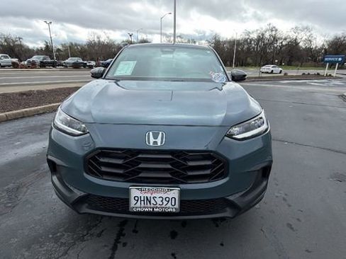 Used 2024 Honda HR-V Sport image 8