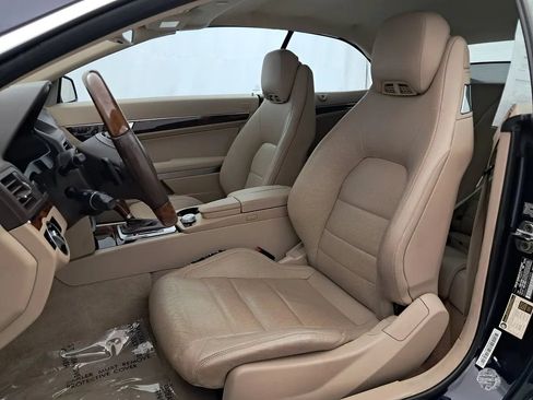 Used 2012 Mercedes-Benz E 550 Cabriolet image 6