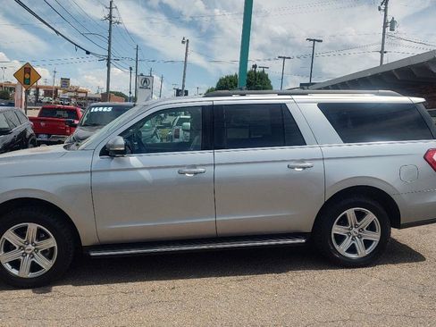 Used 2020 Ford Expedition Max XLT w/ Equipment Group 202A AWD/4WD image 4