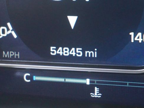 Used 2022 Chevrolet Silverado 1500 LTZ image 24