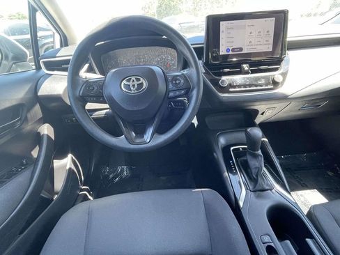 Used 2024 Toyota Corolla LE FWD image 17