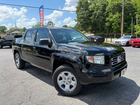 Used 2007 Honda Ridgeline RT image 2