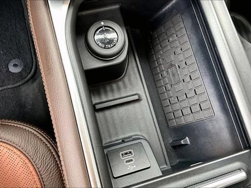 Used 2025 Ford Expedition King Ranch AWD/4WD image 22