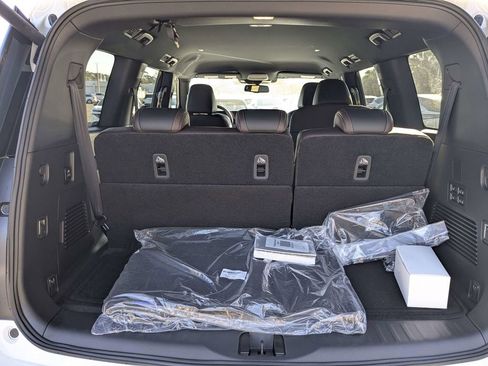 New 2026 Nissan Armada SL w/ Captain's Chari Seat Package RWD image 13