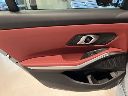 Used 2024 BMW 330i xDrive Sedan w/ M Sport Package image 29