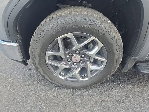 Used 2020 GMC Sierra 1500 SLT w/ SLT Premium Package image 4