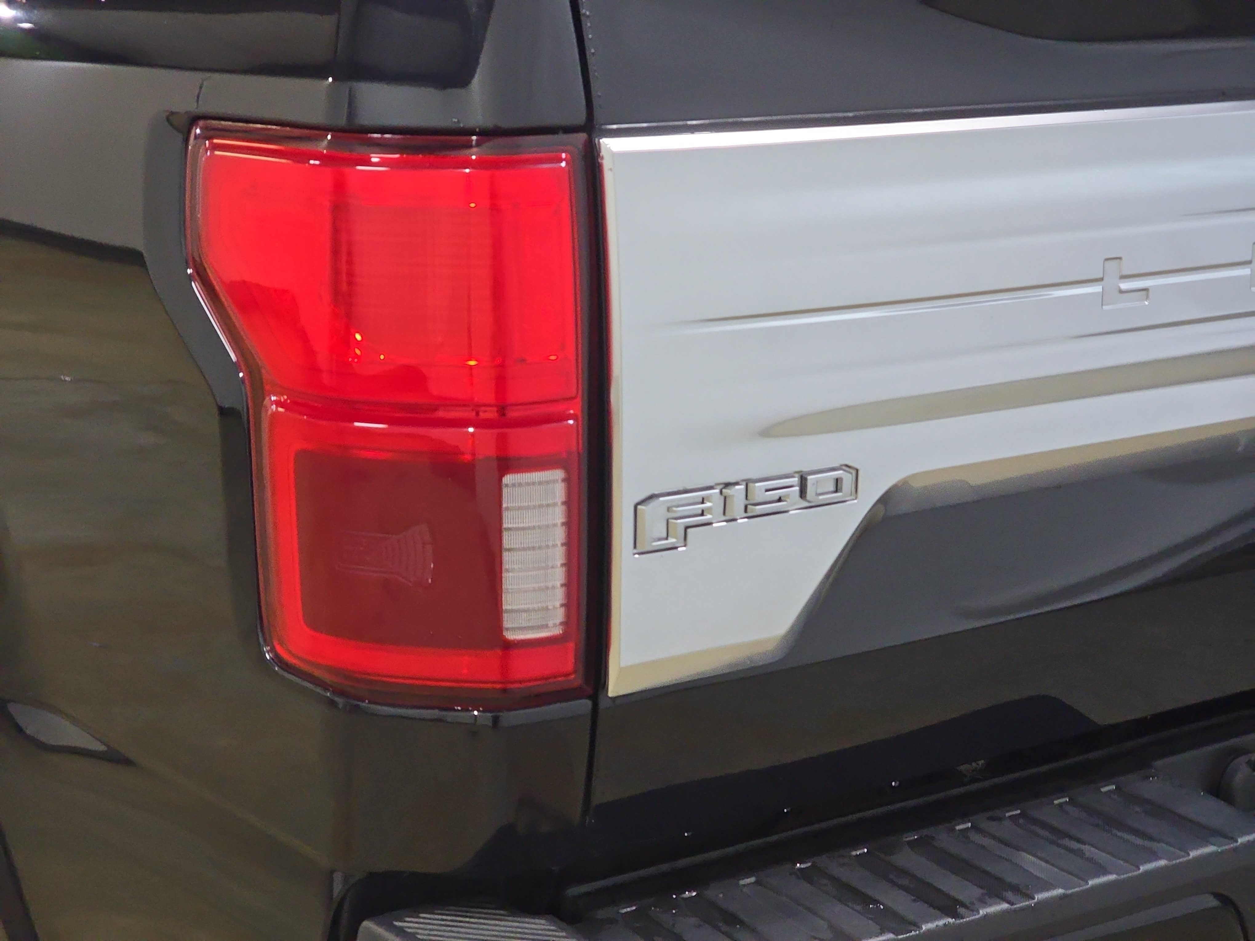 Used 2020 Ford F150 Limited AWD/4WD image 30