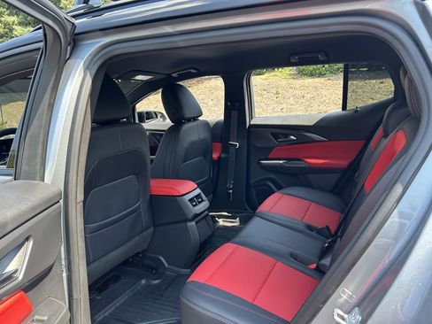 Used 2025 Chevrolet Equinox EV RS image 35