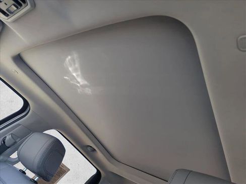 Used 2024 Toyota Tundra Limited AWD/4WD image 13