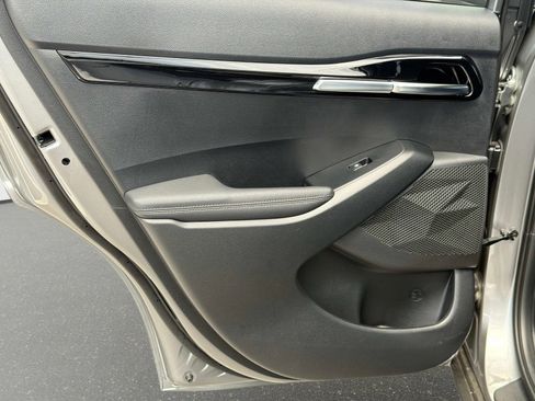 New 2026 Kia Seltos S FWD image 10