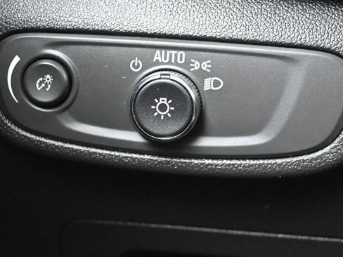 Used 2024 Chevrolet TrailBlazer ACTIV w/ Convenience Package FWD image 29
