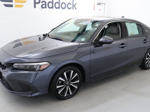 Used 2022 Honda Civic EX-L image 3