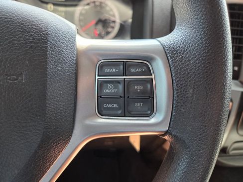 Certified 2022 RAM 1500 Classic SLT RWD image 31