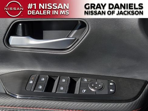 New 2026 Nissan Kicks SR image 12