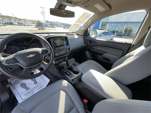 Used 2019 Chevrolet Colorado W/T w/ WT Convenience Package image 22