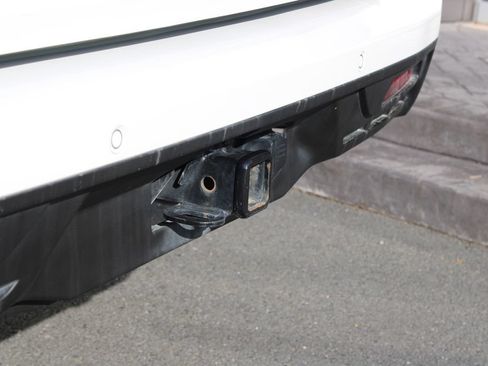 Used 2025 Ford Expedition Active AWD/4WD image 6