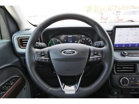 Used 2024 Ford Maverick Lariat FWD image 14
