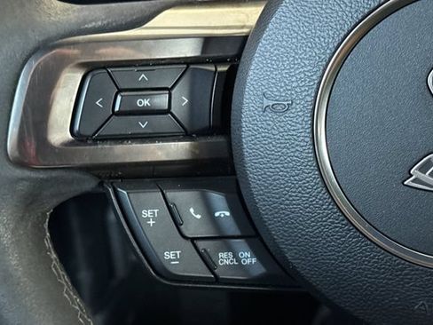 Used 2016 Ford Mustang Shelby GT350 w/ Technology Package RWD image 35