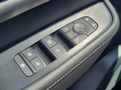 Certified 2026 Nissan Armada SV RWD image 28