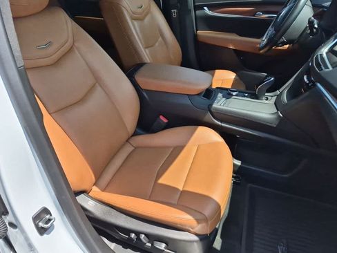 Used 2024 Cadillac XT5 Premium Luxury w/ LPO, Floor Liner Package AWD/4WD image 22