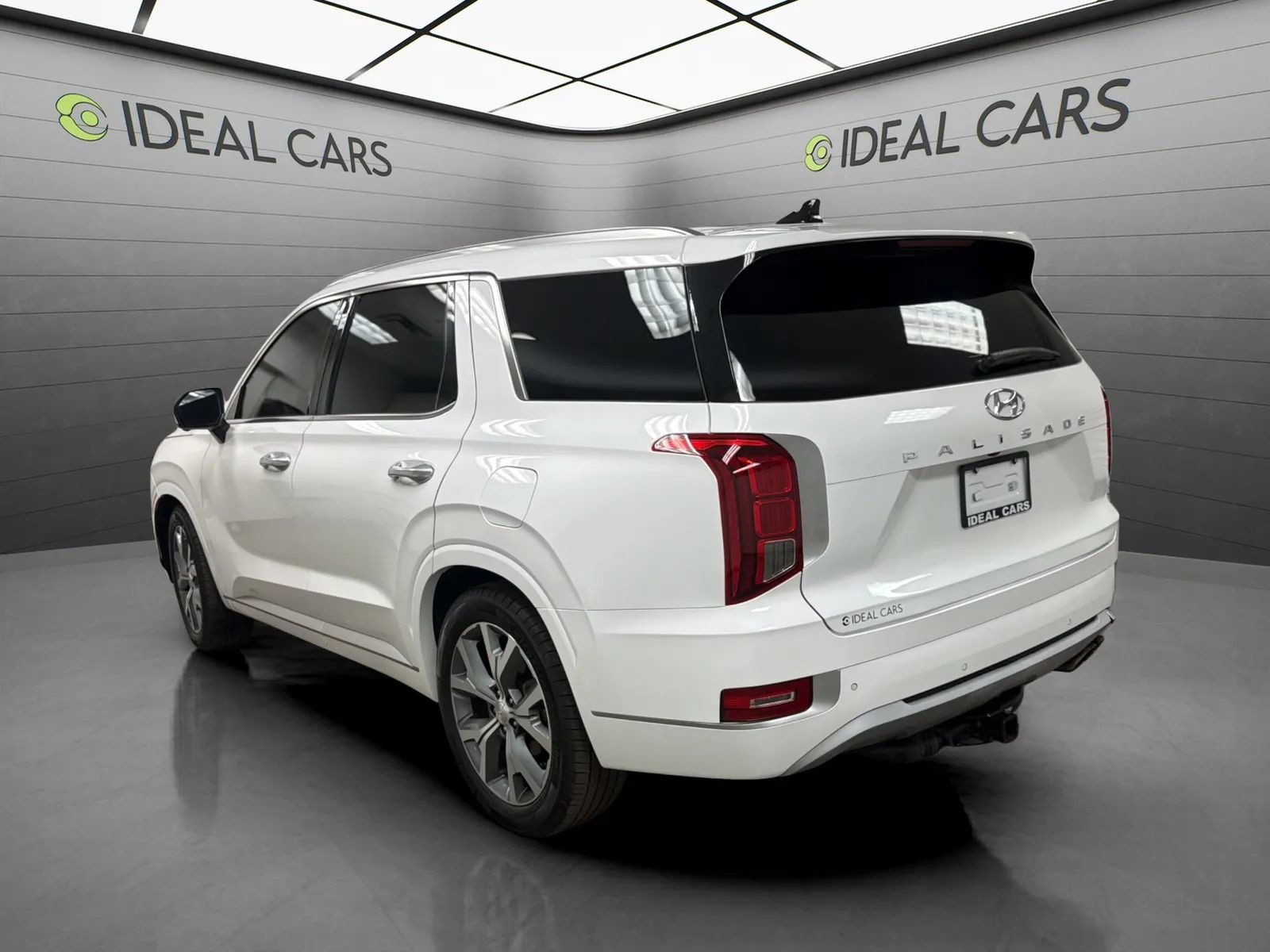 Used 2021 Hyundai Palisade Limited FWD image 7