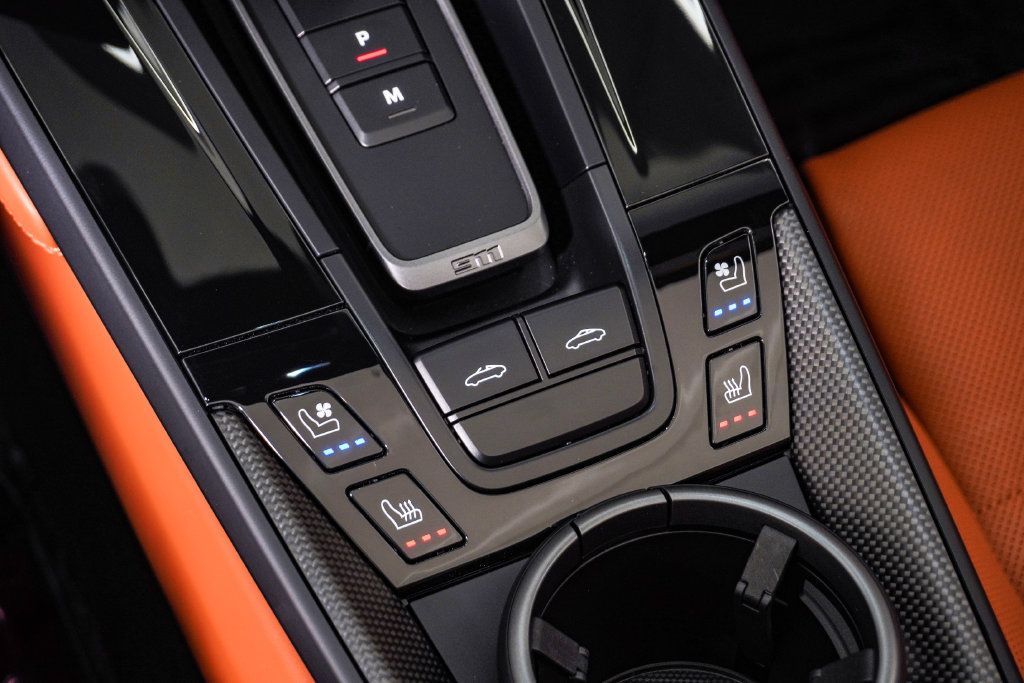 Certified 2026 Porsche 911 Targa 4 GTS AWD/4WD image 29