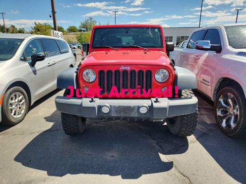 Used 2015 Jeep Wrangler Sport w/ Trailer Tow Group AWD/4WD image 2