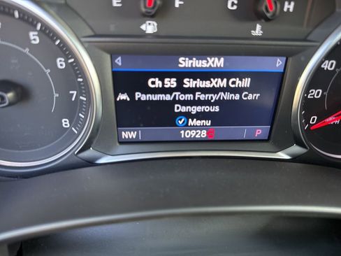 Used 2024 GMC Terrain AT4 w/ Infotainment Package II AWD/4WD image 16