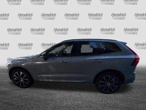 Used 2025 Volvo XC60 B5 Plus w/ Protection Package AWD/4WD image 11