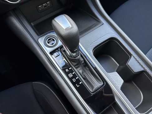 Used 2020 Nissan Sentra SV FWD image 20