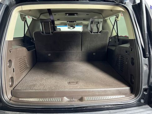 Used 2017 GMC Yukon XL Denali w/ Open Road Package image 24