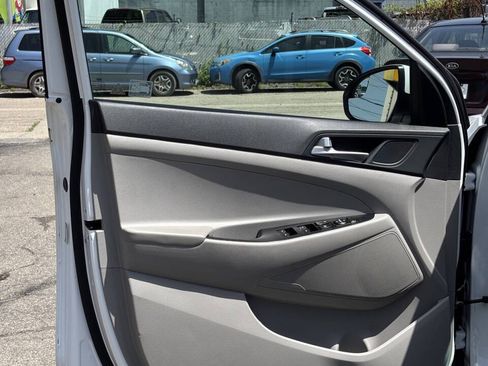 Used 2020 Hyundai Tucson SE AWD/4WD image 12