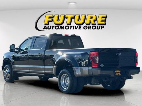 Certified 2022 Ford F350 King Ranch w/ King Ranch Ultimate Package AWD/4WD image 5