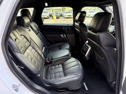 Used 2016 Land Rover Range Rover Sport HSE AWD/4WD image 17