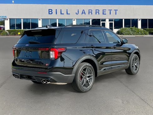 New 2026 Ford Explorer ST RWD image 4