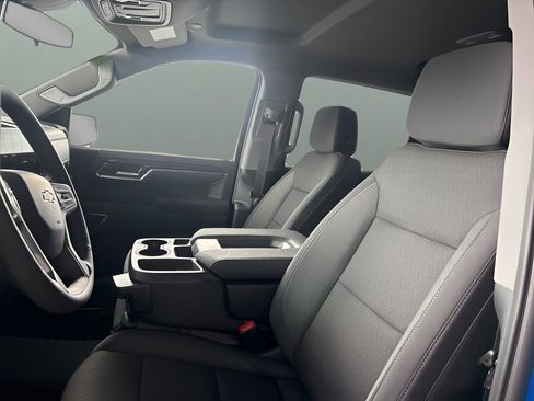 New 2025 Chevrolet Silverado 1500 LT image 8