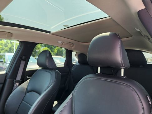 Certified 2025 INFINITI QX50 Luxe AWD/4WD image 12