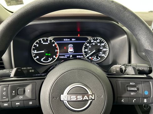 Used 2023 Nissan Rogue SV image 20