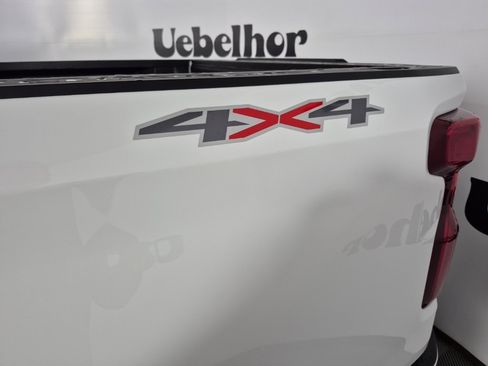 New 2026 Chevrolet Silverado 1500 RST w/ Rally Edition image 7