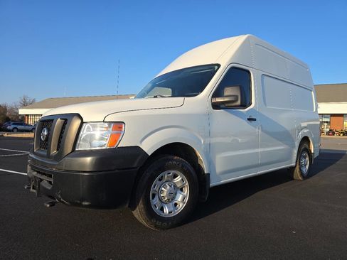 Used 2020 Nissan NV 2500 SV w/ Navigation Package image 46