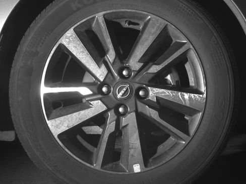 Used 2025 Nissan Versa SV image 13