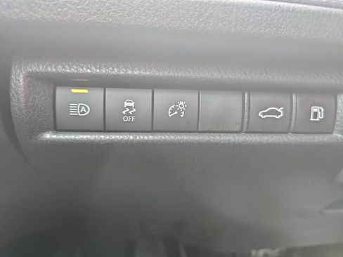 Used 2026 Toyota Camry SE FWD image 24