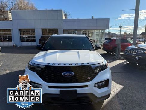 Used 2020 Ford Explorer ST w/ Premium Technology Package image 4