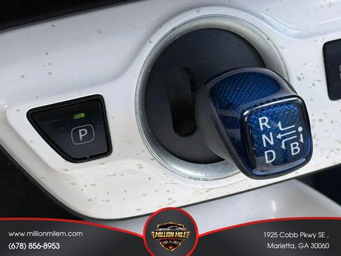 Used 2017 Toyota Prius Prime Plus w/ Carpet Mat Package FWD image 26