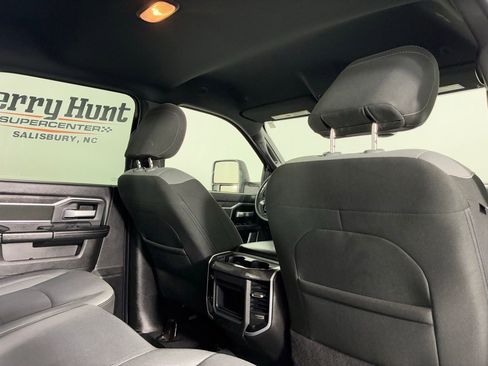 Used 2024 RAM 2500 Big Horn w/ Off Road Package image 24