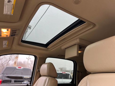 Used 2009 GMC Yukon XL Denali image 12