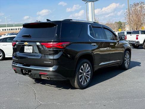 Used 2023 Chevrolet Traverse Premier AWD/4WD image 4