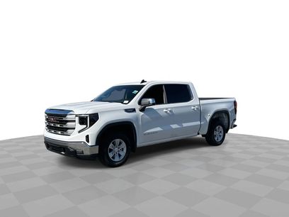 Used 2025 GMC Sierra 1500 SLE